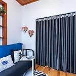 Entire Private Building Walk To Galata 6 Guests * Estambul
