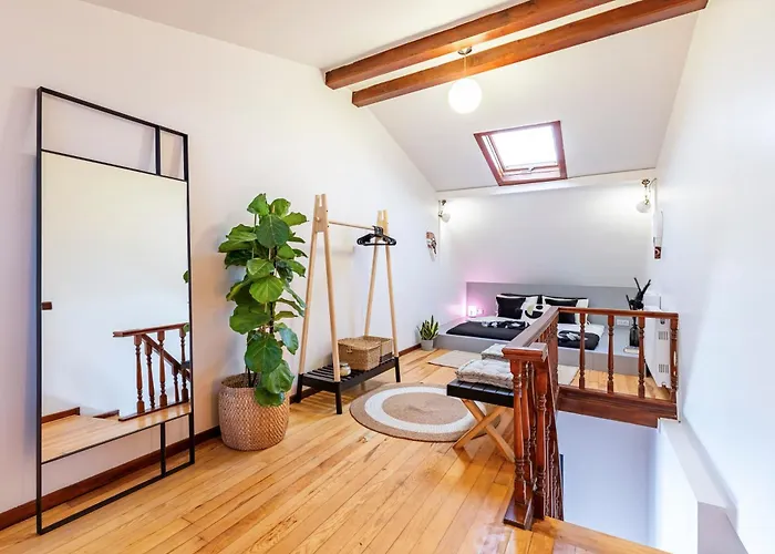 Entire Private Building Walk To Galata 6 Guests