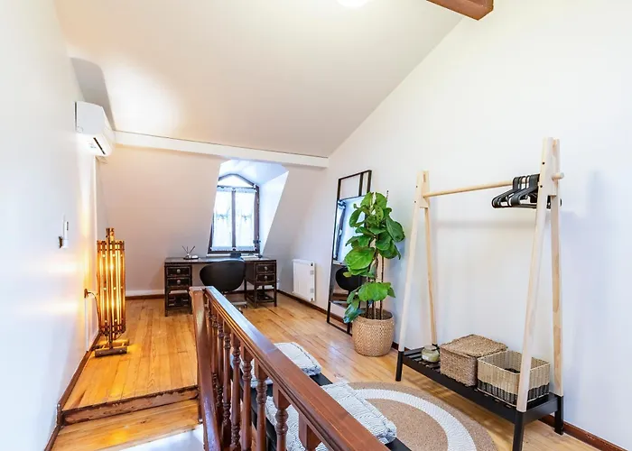 Entire Private Building Walk To Galata 6 Guests Holiday home