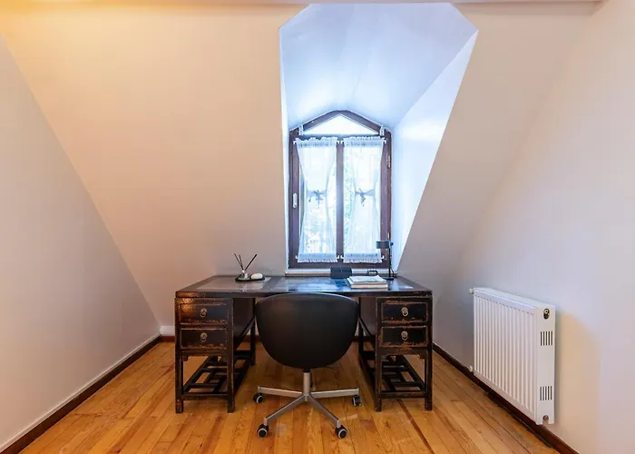 Entire Private Building Walk To Galata 6 Guests Holiday home Istanbul