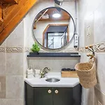 Entire Private Building Walk To Galata 6 Guests 別荘 イスタンブール