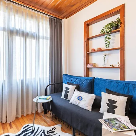 Entire Private Building Walk To Galata 6 Guests *