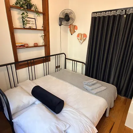 Feriehus Entire Private Building Walk To Galata 6 Guests