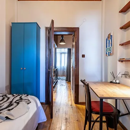 Entire Private Building Walk To Galata 6 Guests Istanbul